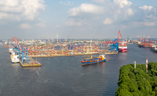 Methanol and LNG bunkering approved at Hamburg's Watersfather Hafen